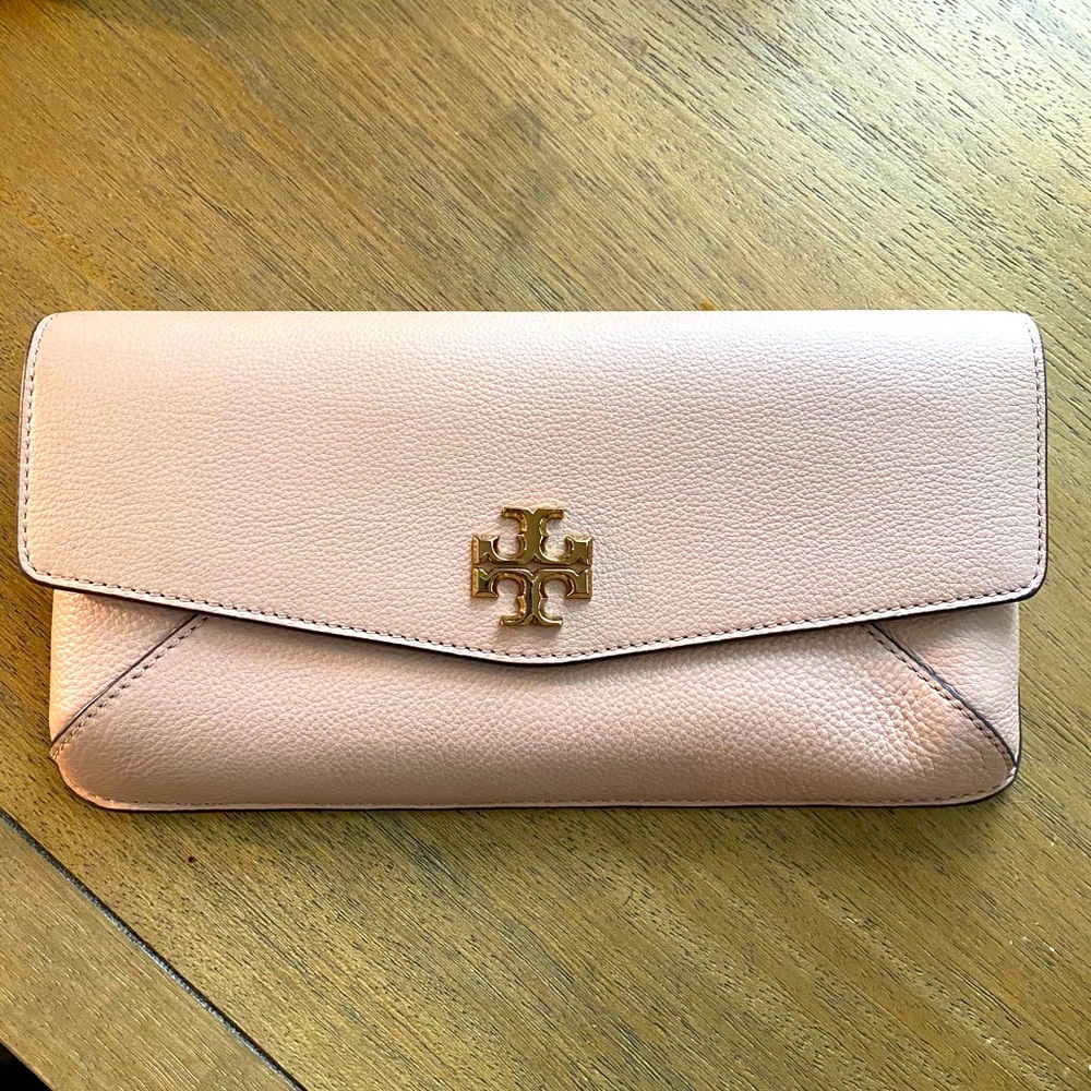 Tory Burch Kira Clutch (Sand) - Like New!
